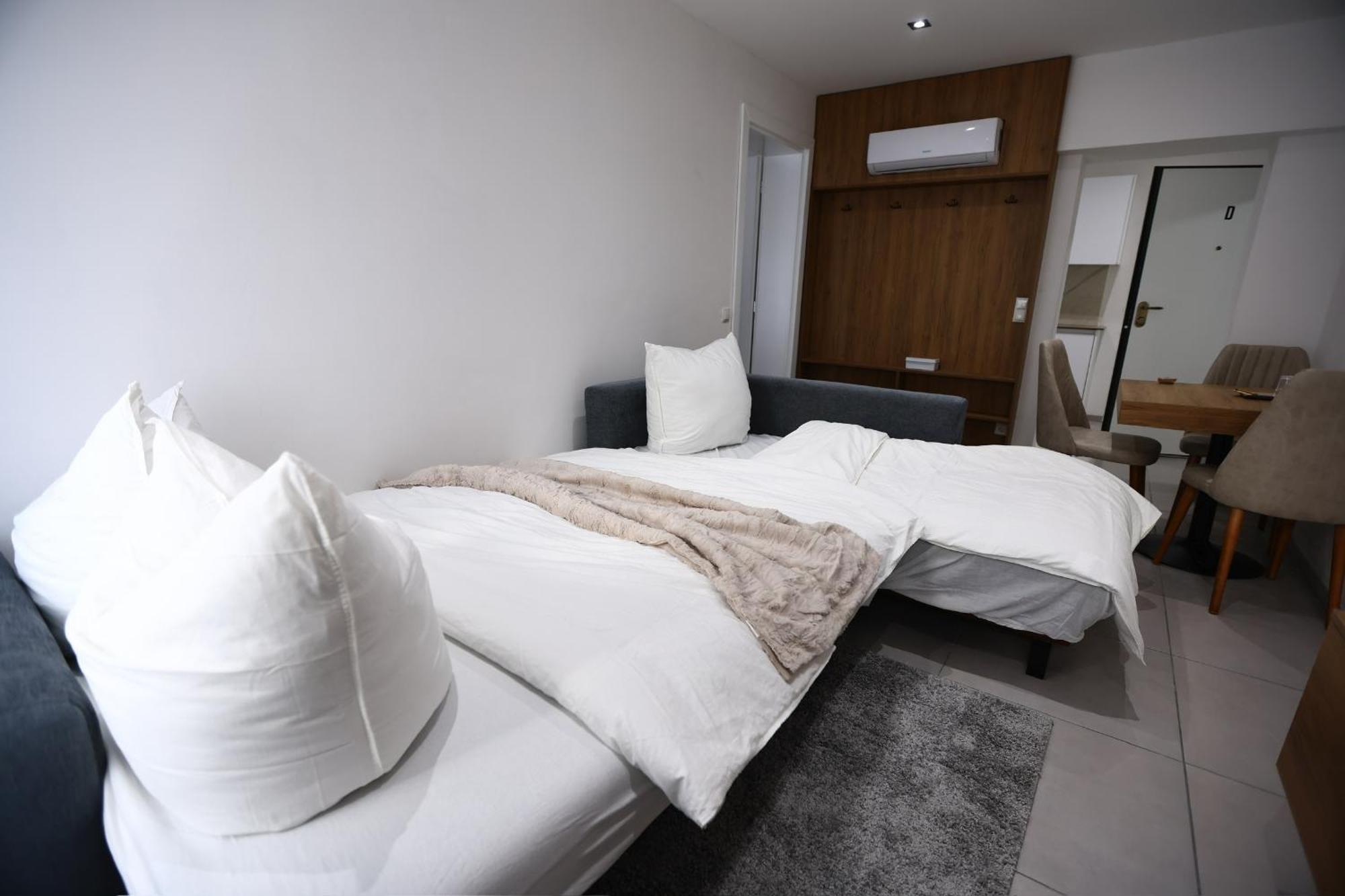Jam Apartments Кобленц Екстериор снимка