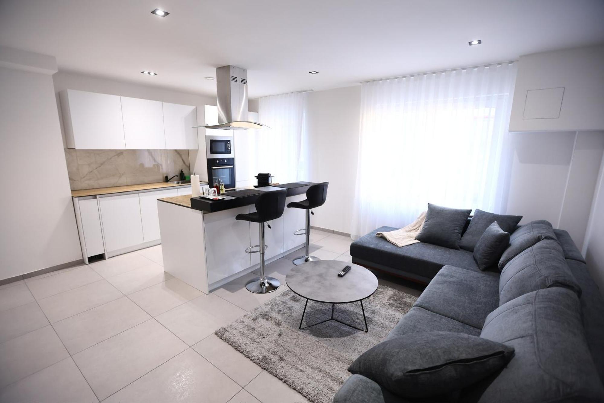Jam Apartments Кобленц Екстериор снимка